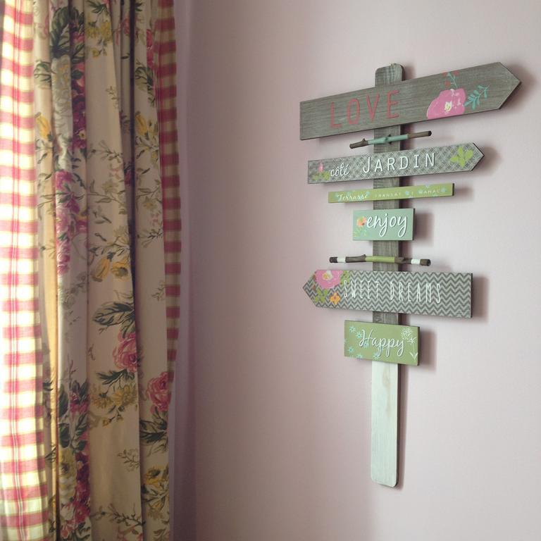 Vouhé Le Logis De La Poupeliere Bed & Breakfast エクステリア 写真